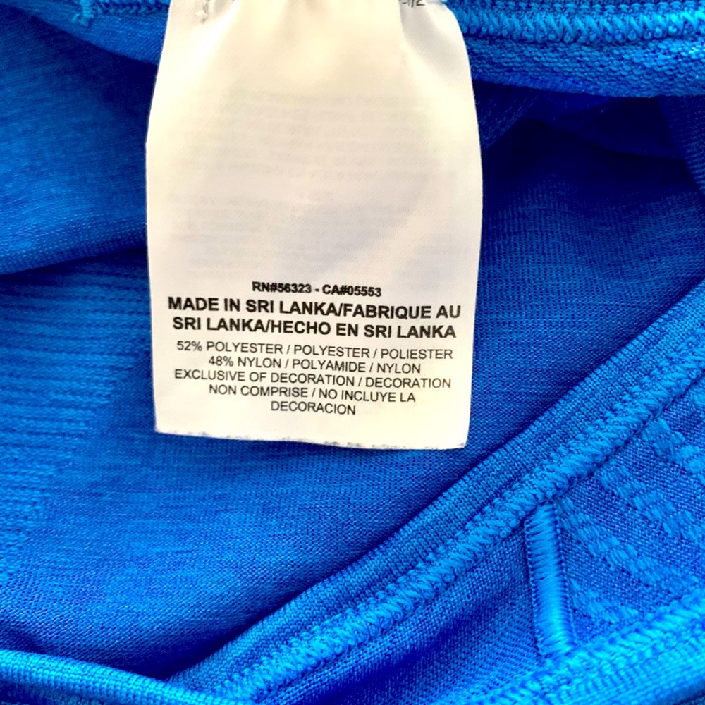 Nike top - Picture 4 of 4
